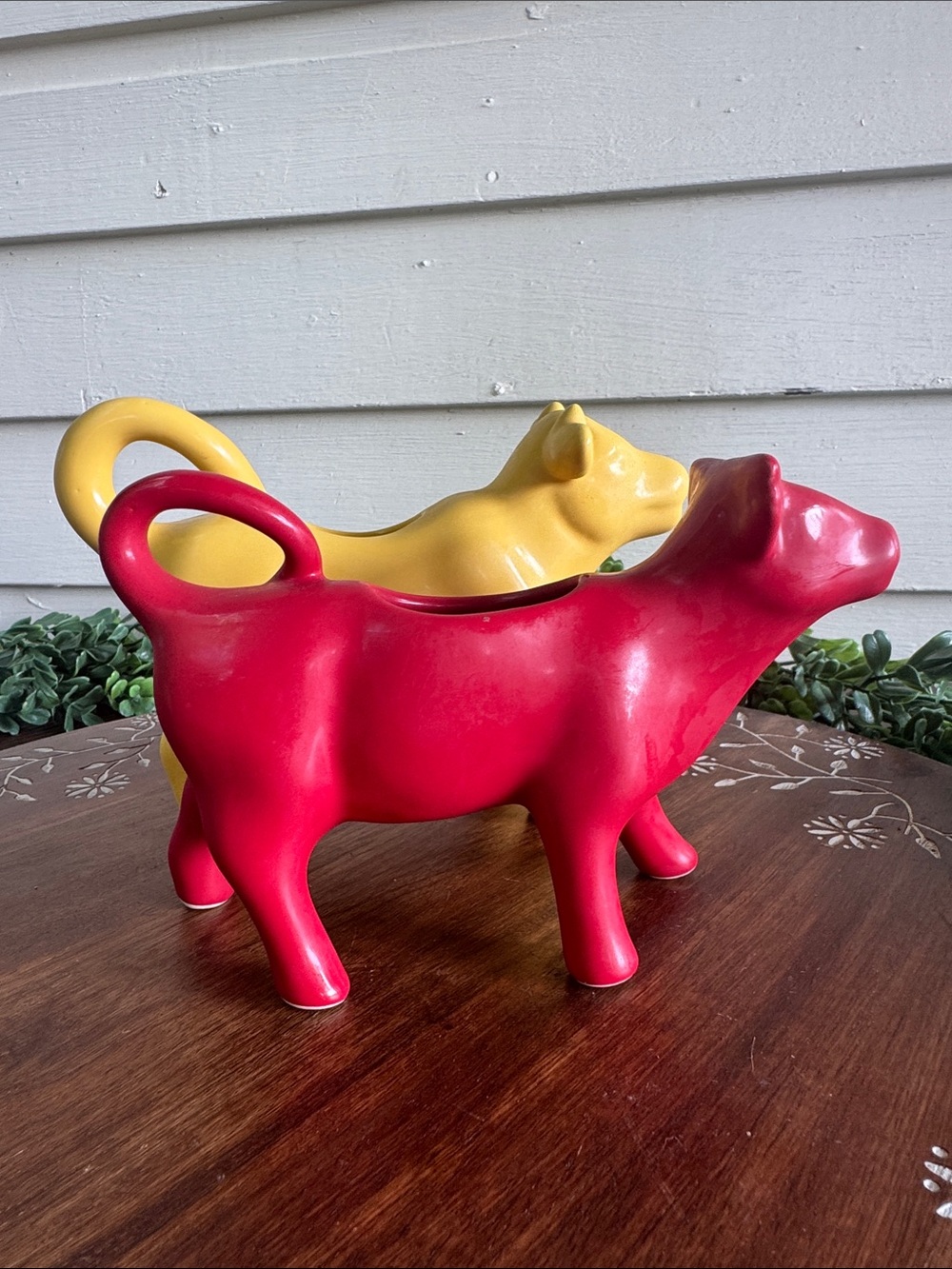 Yellow and Red Ceramic Cow Milk Pitcher Set - Picture 2 of 5